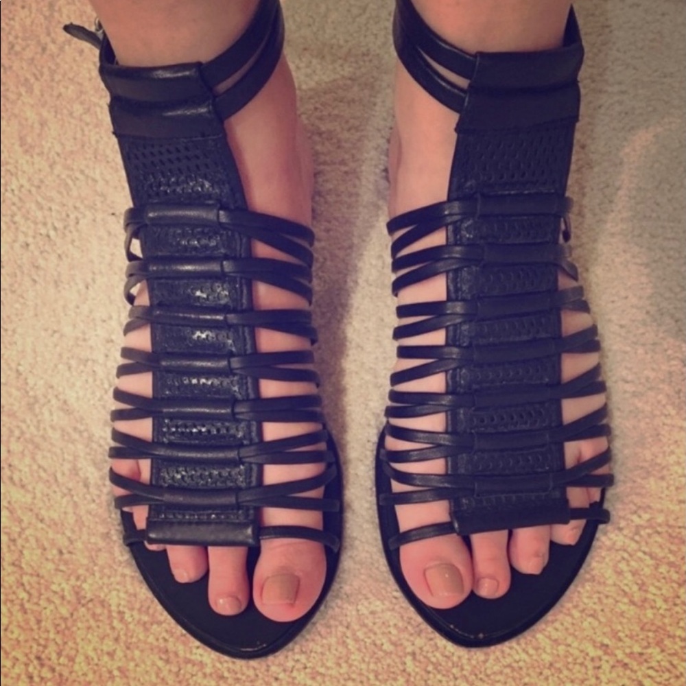 L.A.M.B  | Women's Leather Gladiator Sandals | Black | Size 9
